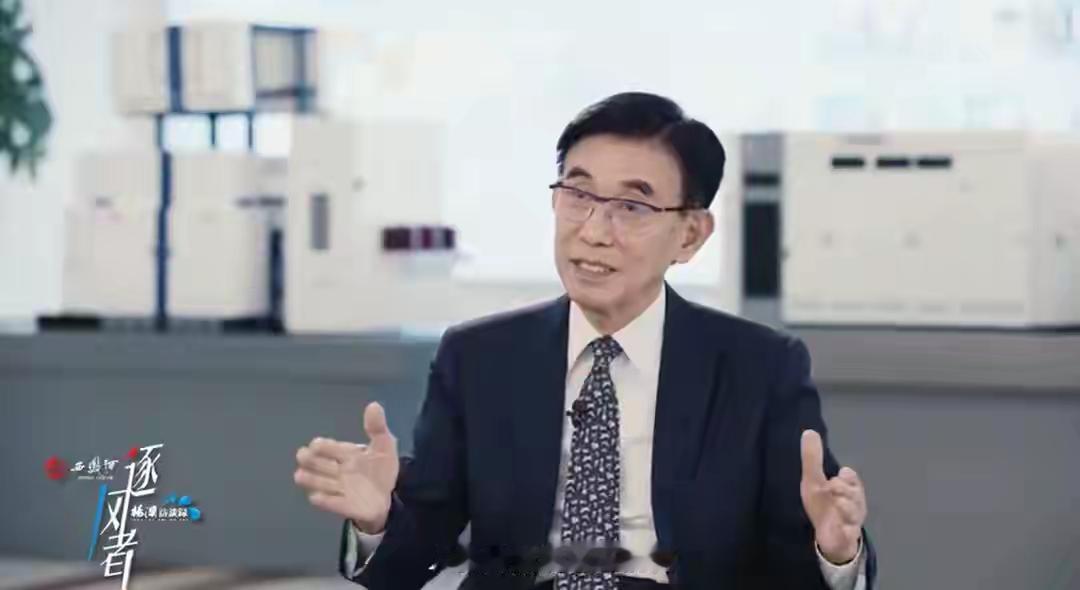 81岁的中微公司创始人尹志尧，已放弃美国国籍恢复中国籍。他60岁归国创业，带领团