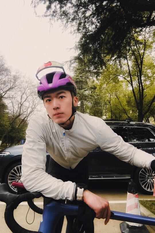 春天的快乐就是环陵