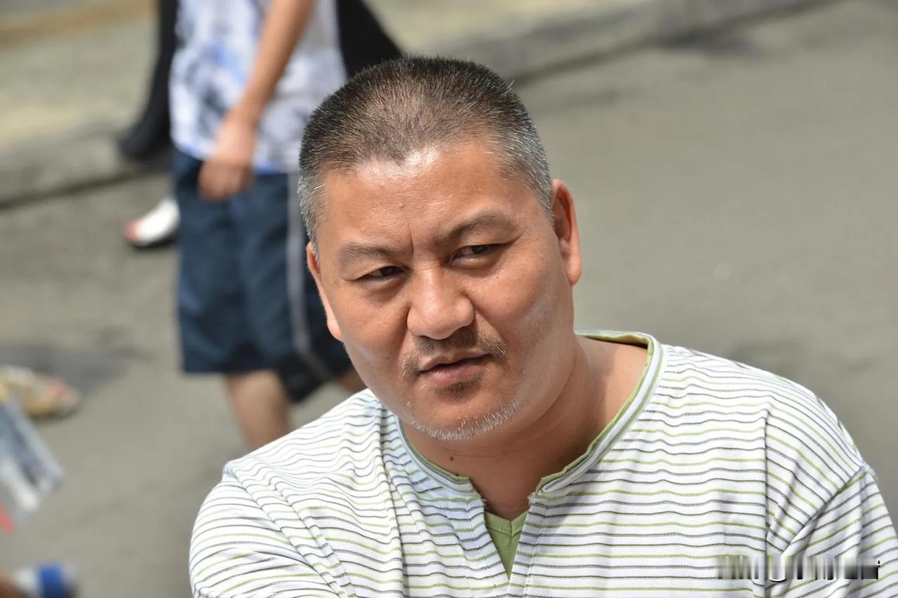 梁实这高考“老炮儿”， 28 次参加高考仍未考进心仪的学校，现在又报名第29次高