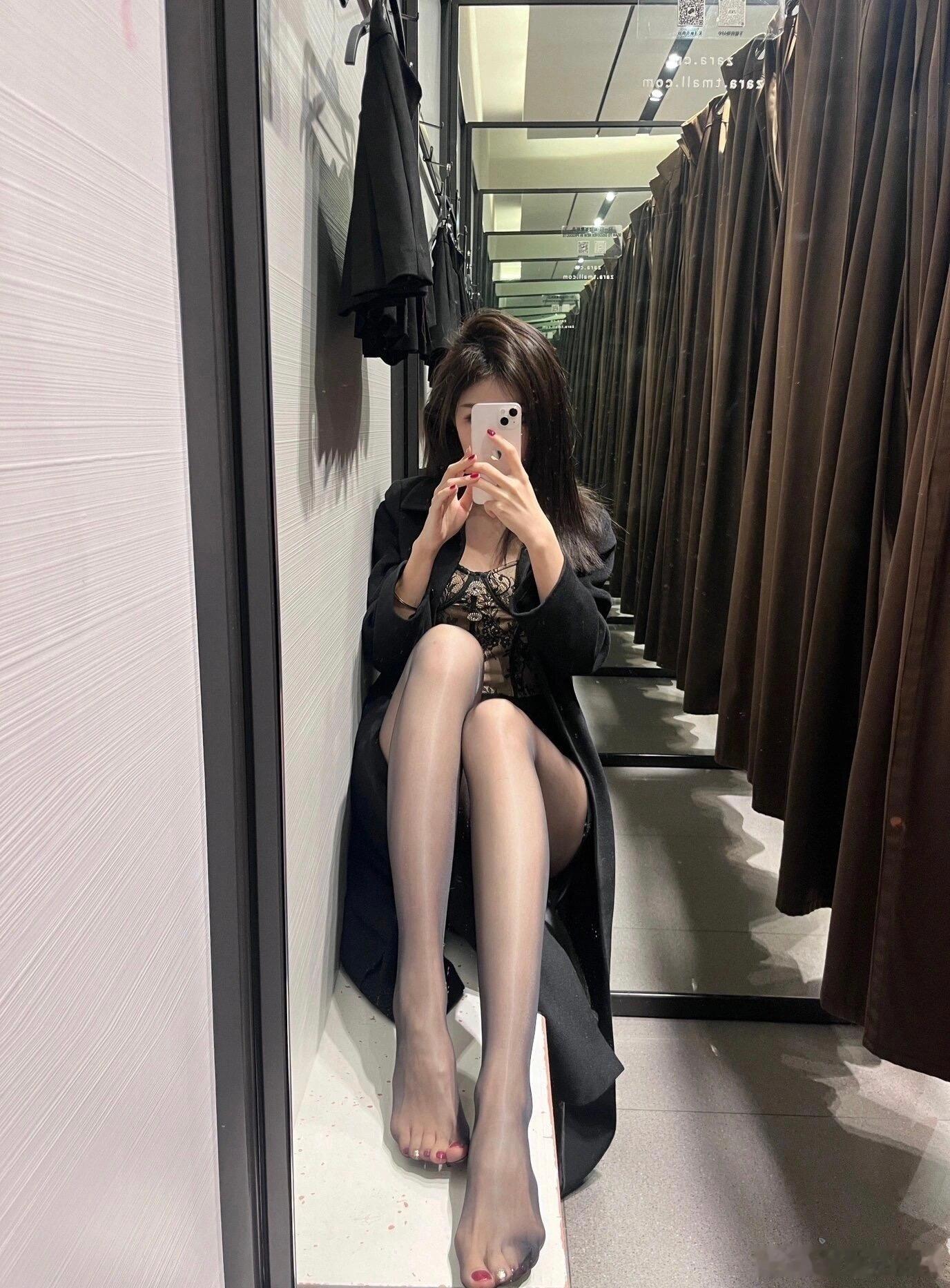 人美脚美 ​​​
