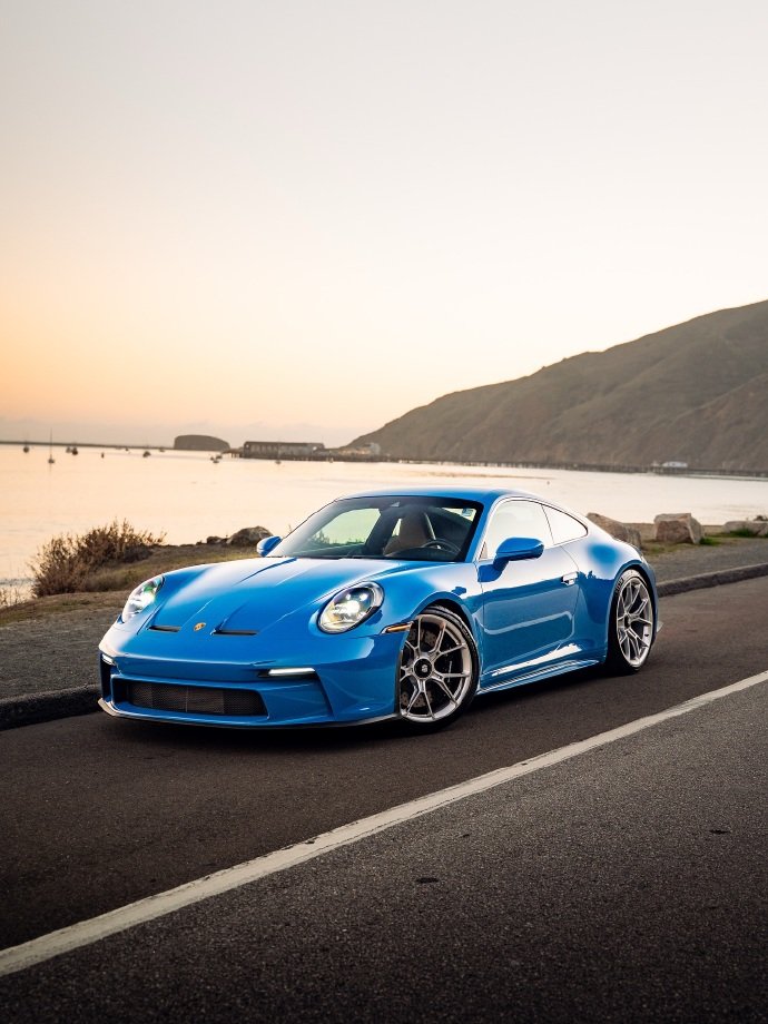 保时捷911 GT3 Touring，绿松石蓝配色很漂亮！