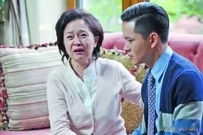 伺候儿媳妇坐月子，花钱还遭到亲家母和儿媳妇的不满，儿媳妇没满月，我就哭着回到自己