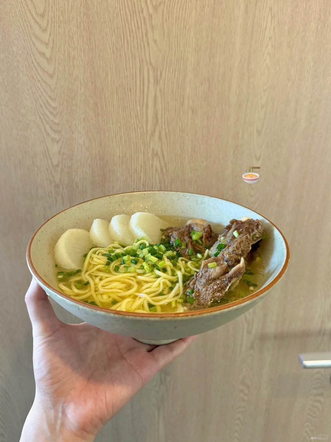 休息日来碗牛肋骨萝卜原汤🍜