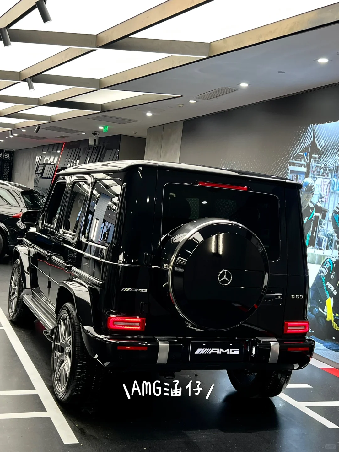 标配G63也可以这么独一无二！罕见黑外黑内😎