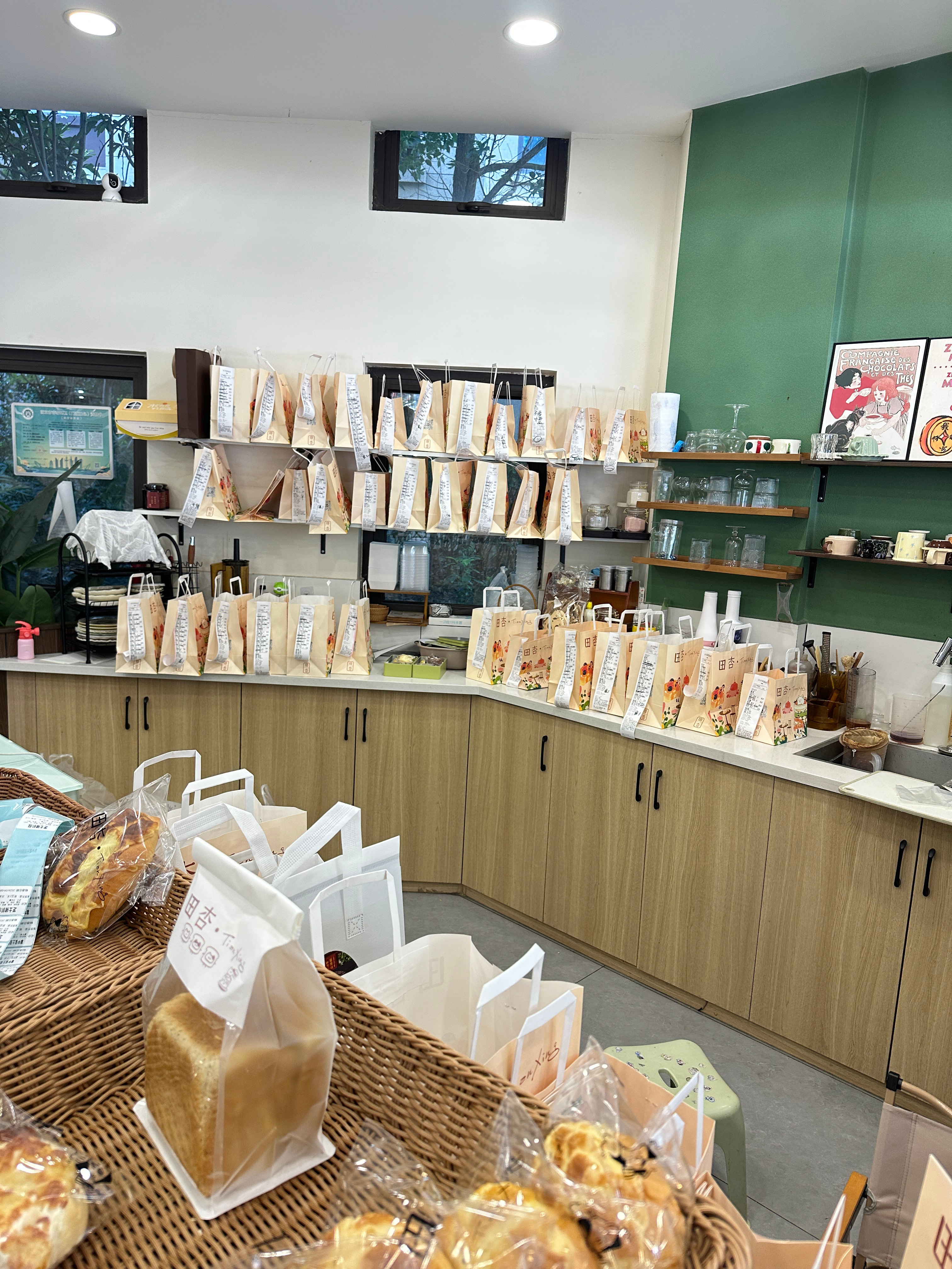 眯了全家机器人明天5点起来去给你们包馄饨 ​​​