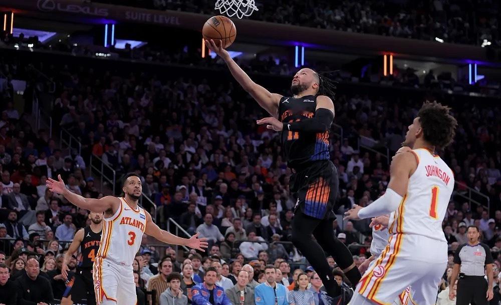 今日，尼克斯主场106-107不敌老鹰，大比分被扳成1-1平，尼克斯失去了主场优