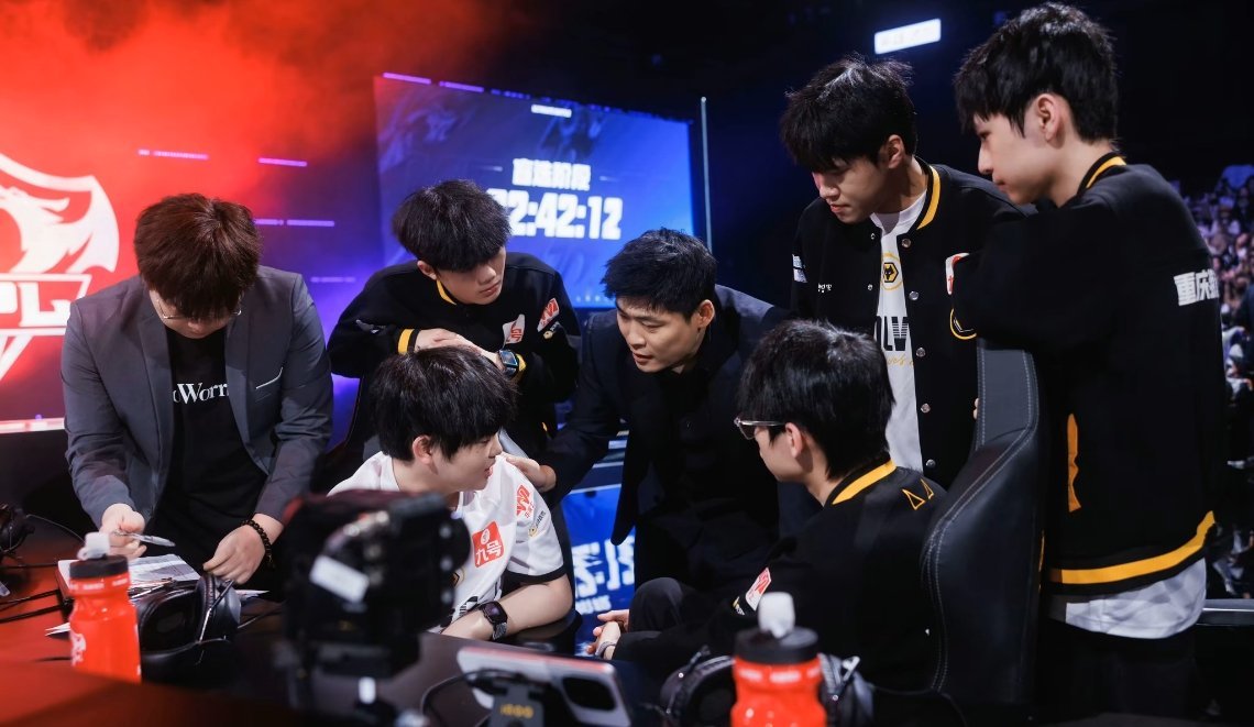 这个凝聚力真的好还差一场了 