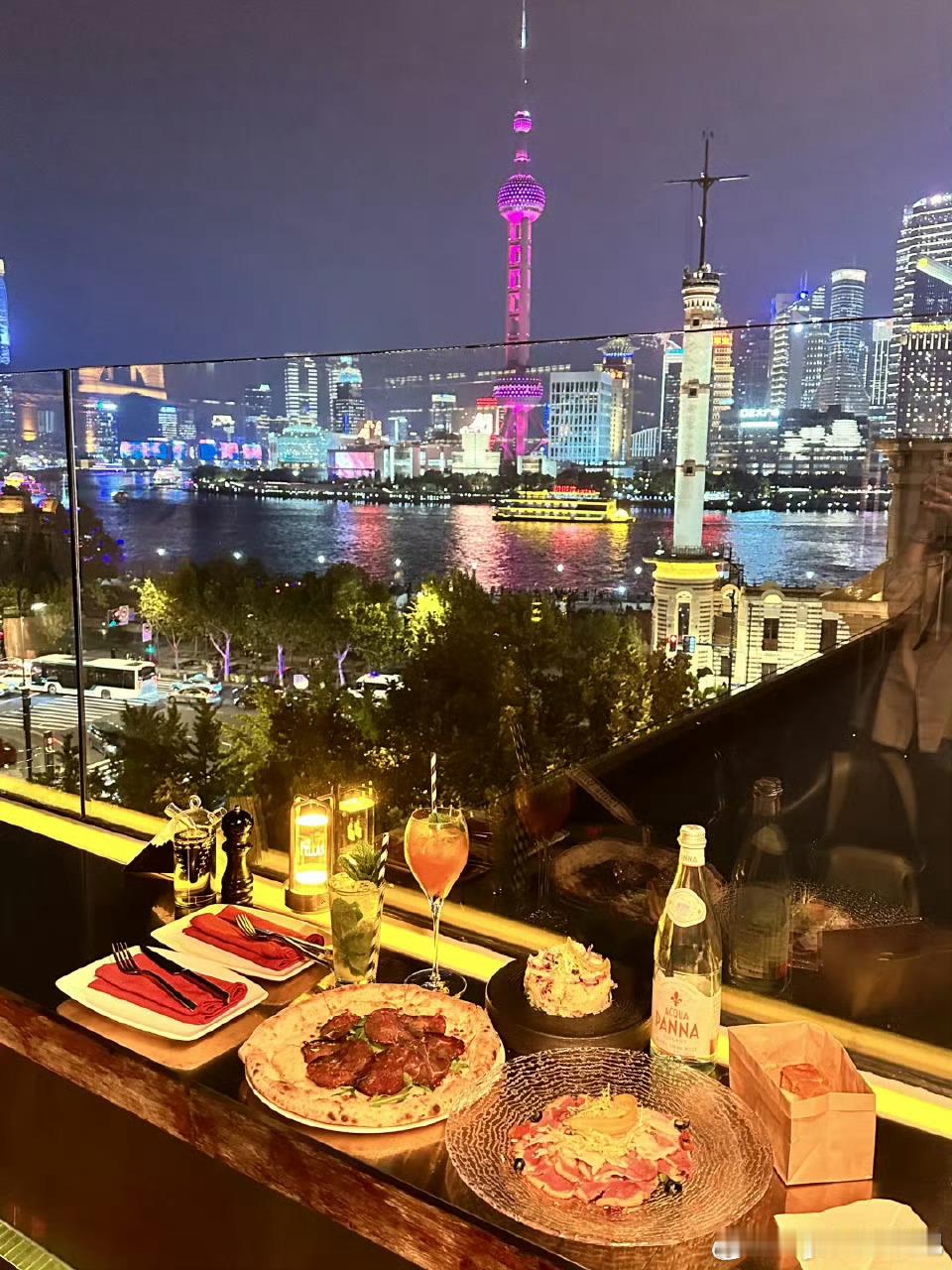 叮～ ɴɪᴄᴇ ᴅᴀʏ ☕🍕🍓🧁🥤🍨🤳幸福感全都存在照片里作为一个爱