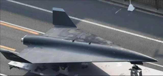 美国的防空系统根本无法拦截，突防能力全球领先。
中国成功研制出一款刷新纪录的新型