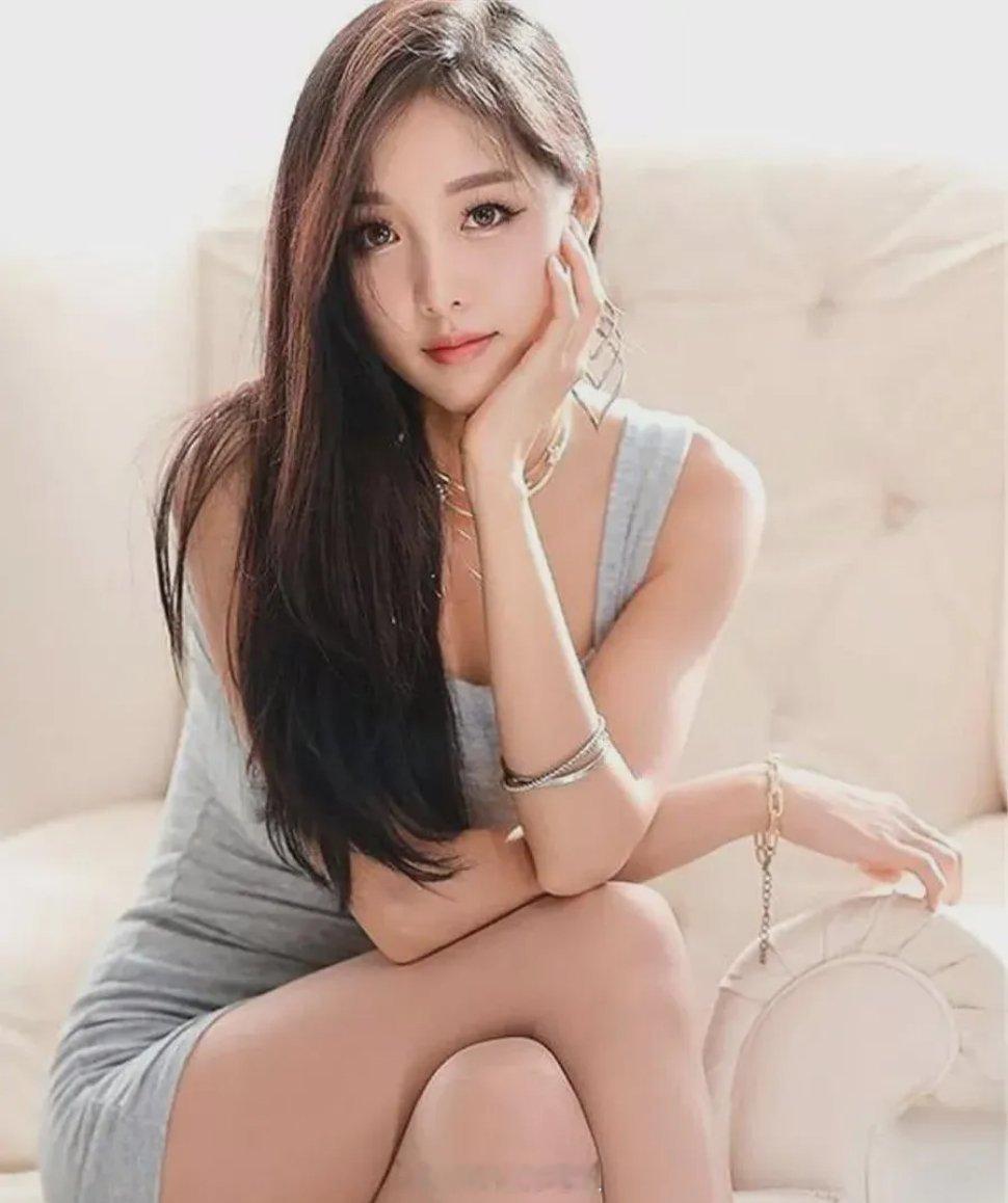 早上好各位兄弟姐妹们，本周最后一个发财日开始战斗，在线的兄弟姐妹们集合打卡养铁啦