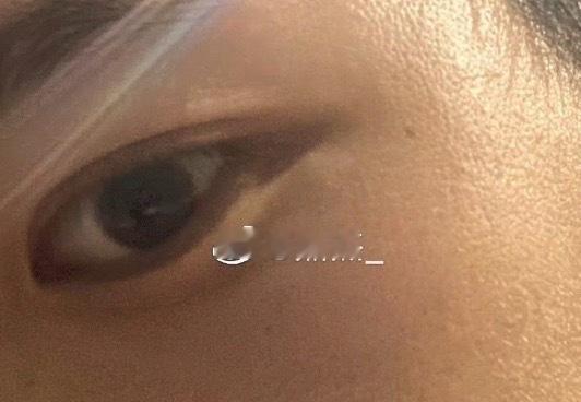 终于清晰地看到这颗眼尾痣了，好美啊