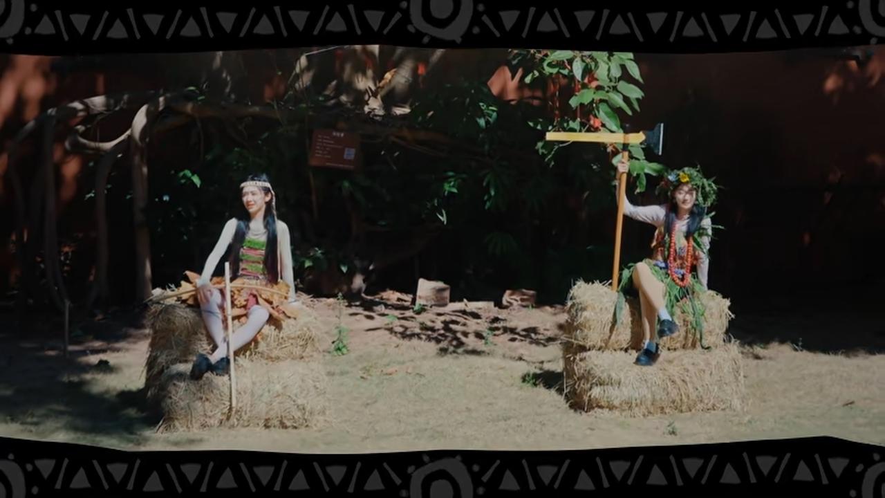 五哈哈哈哈哈李乃文：你的有点像游标卡尺”，你这个弓箭太粗糙了，夏梦：放尊重一点，