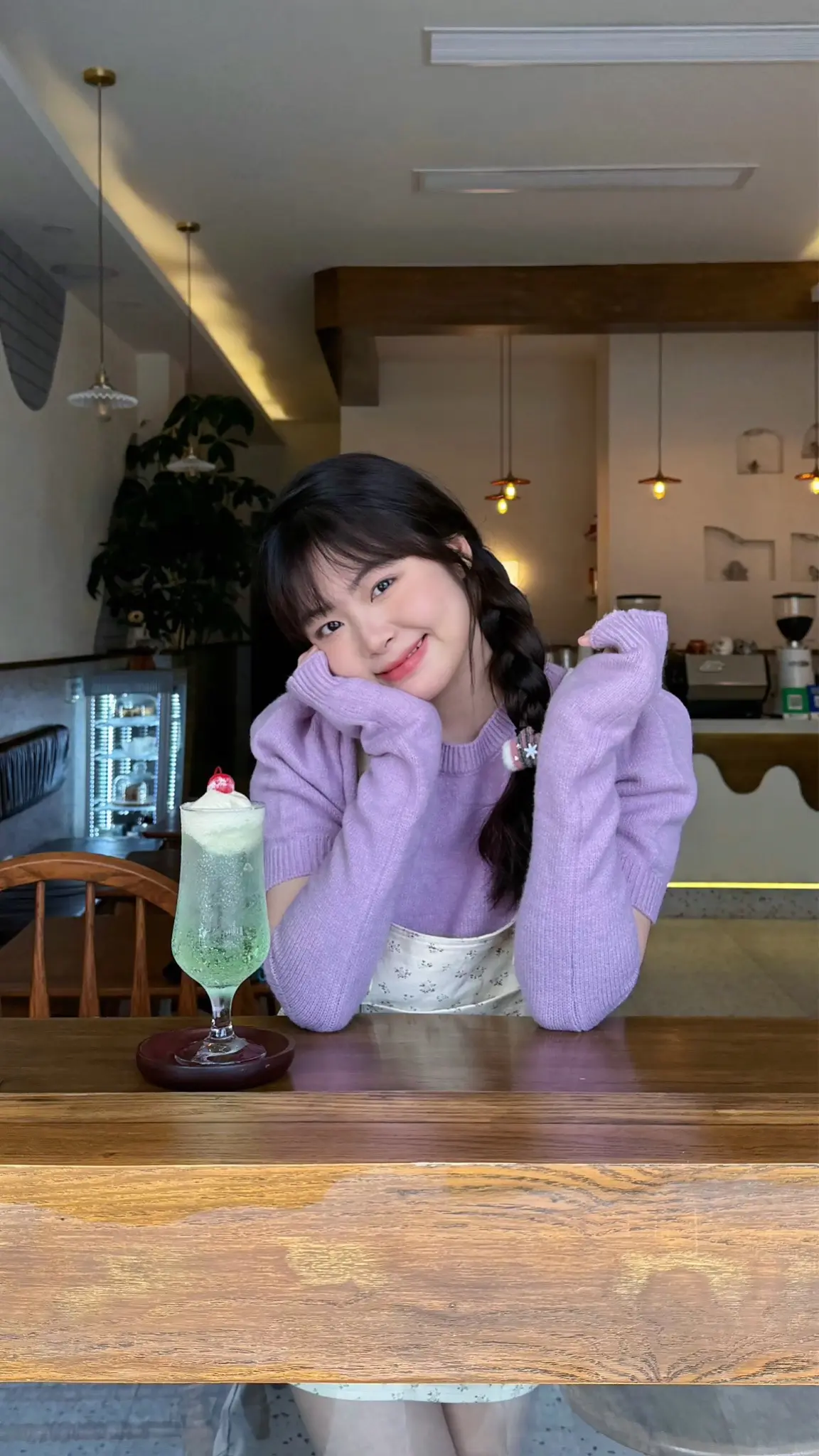 ᓚᘏᗢ Z☡zᶻ ⌁。