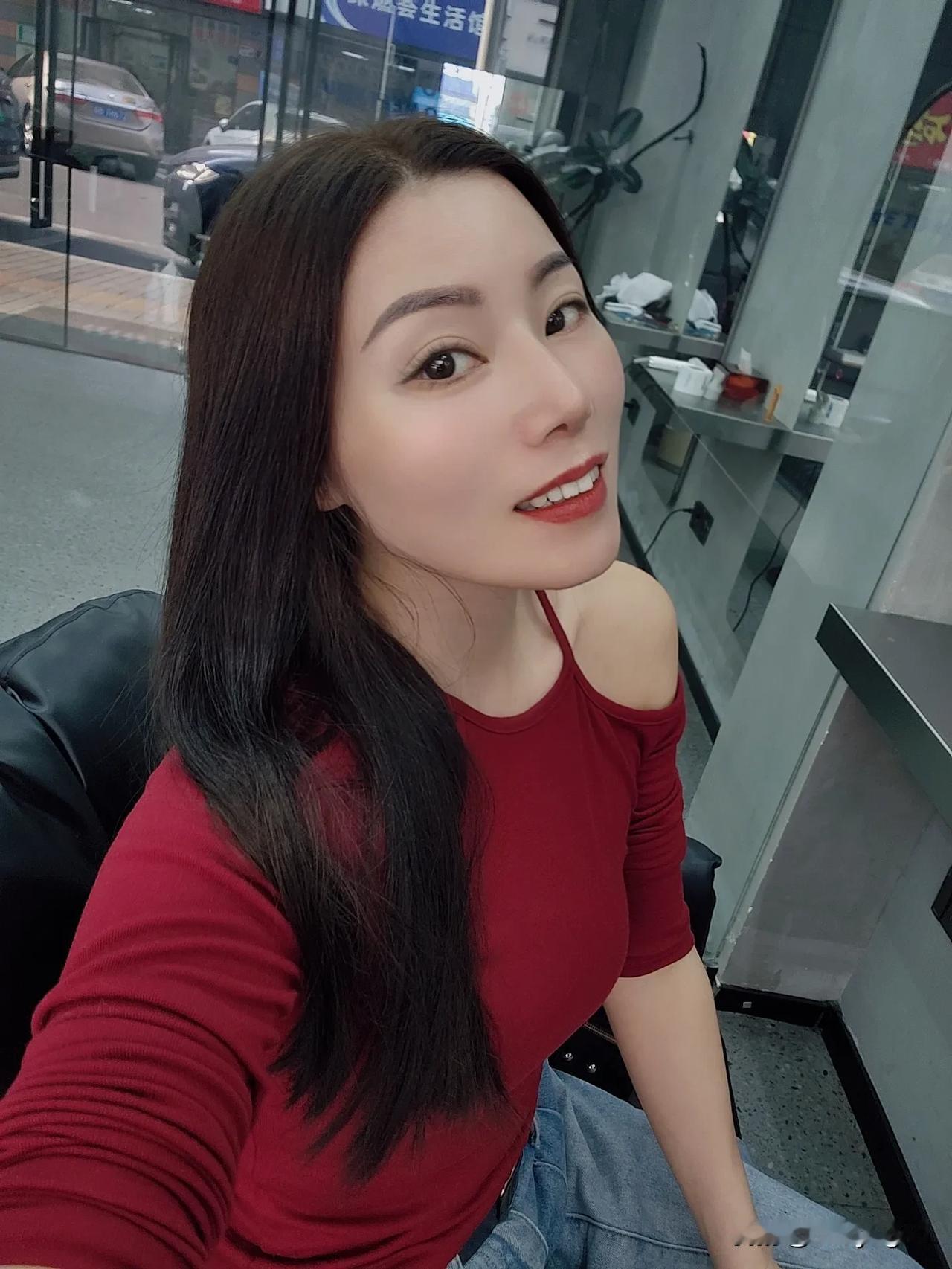 还是喜欢长发飘飘！