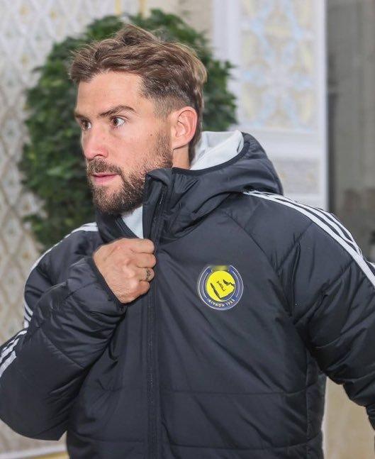 每体： 伊尼戈·马丁内斯不可能重返巴塞罗那，尽管有谣言他可能重返巴萨。但伊尼戈-