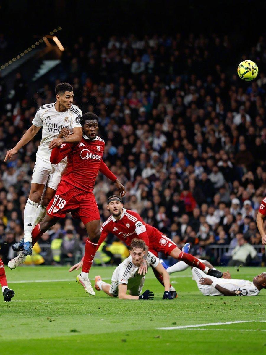 用胜利收官2025🙌年末是终点，亦是起点2026 继续全力以赴👊   cr：