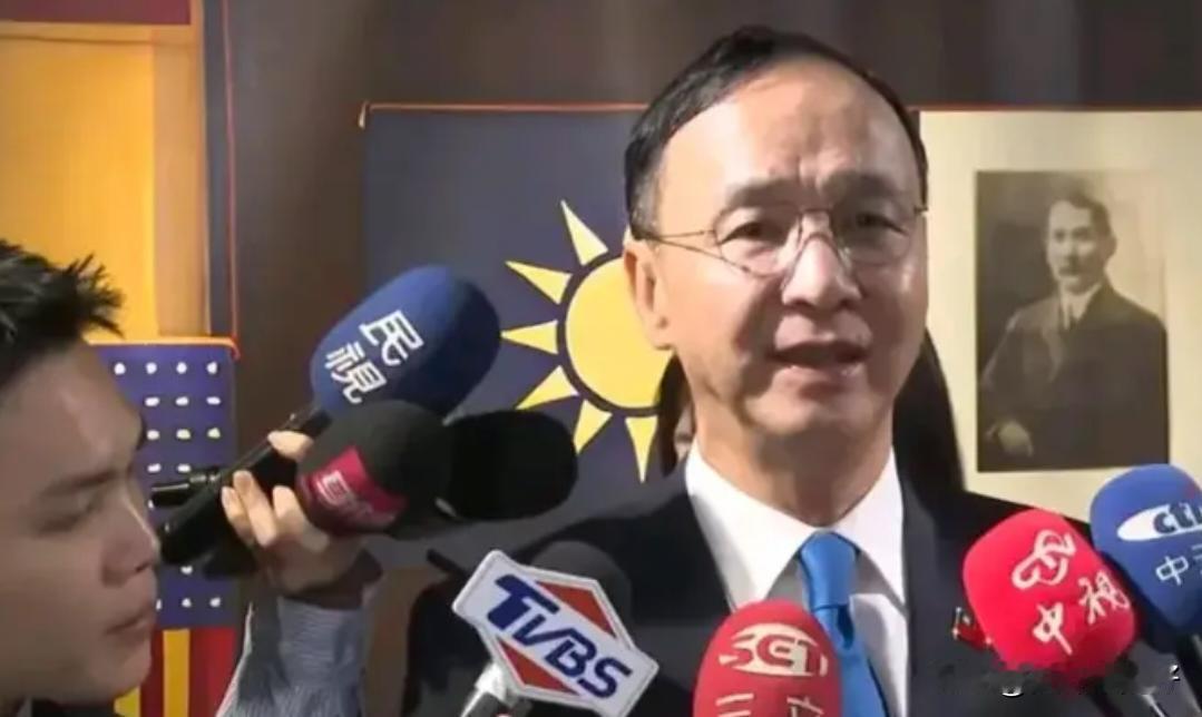 郑丽文两波人事案公布遭排山倒海质疑， 朱立伦今力挺“每一位都是好人才”

继李乾