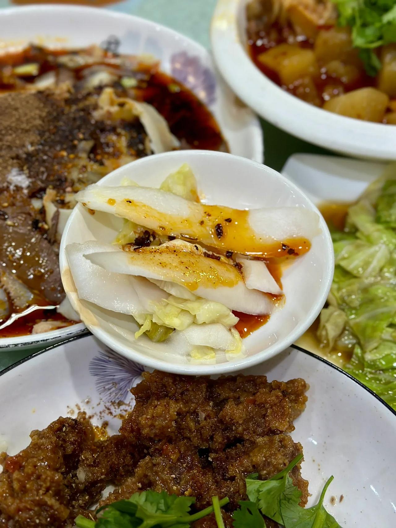 尖吃🥩成都的牛肉馆子老字号


几十年的老店，很多朋友都是从小吃到大。这种段位