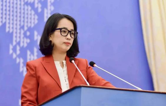 越南这次是真慌了，还是真傻？7月12号，美菲等14国刚把南海仲裁旧案搬出来施压中