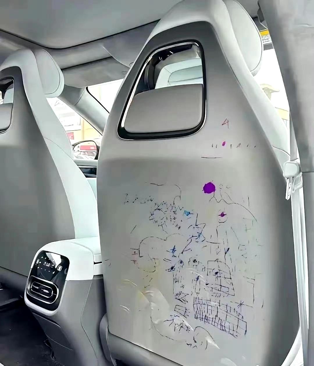 网友：也许这就是车子不能外借的原因吧！