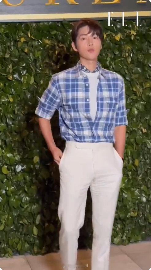 郑秀晶宋仲基上海活动生图 郑秀晶宋仲基同框拉夫劳伦活动谁能不被宋仲基和郑秀晶在拉