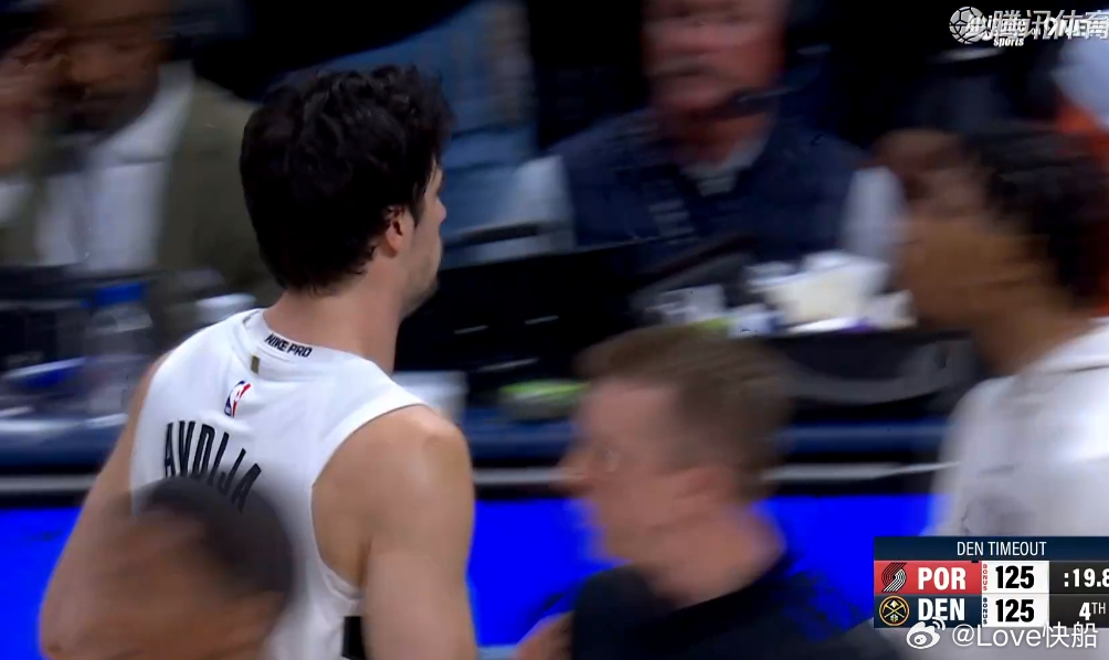 阿夫迪亚这球没要到犯规，但是打板得分了，125平！！！ 