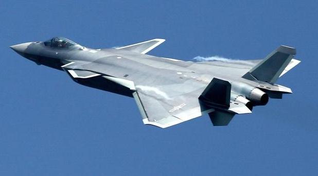 得知这一个数据，真的是让人震撼！一架歼-20战机成本约1.1亿美元，小国哪可能买