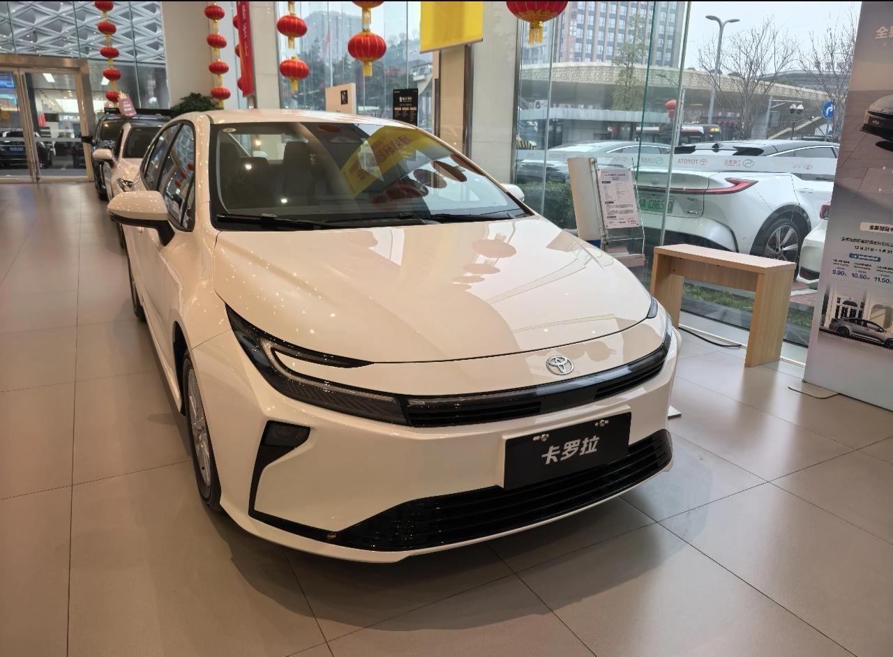 看卡罗拉如何化解“年底三大难”
📣让你的钱包，后备箱和面子， 通通支棱起来！