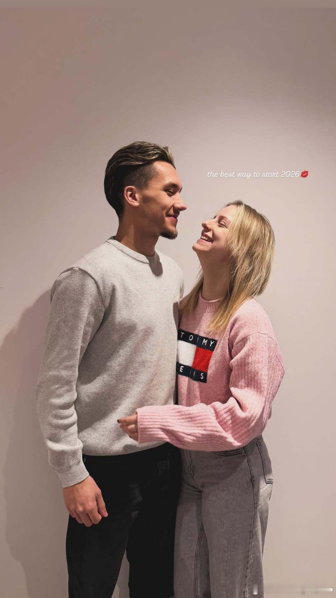 夏洛特·卢茨：开启2026年的最佳方式💋 