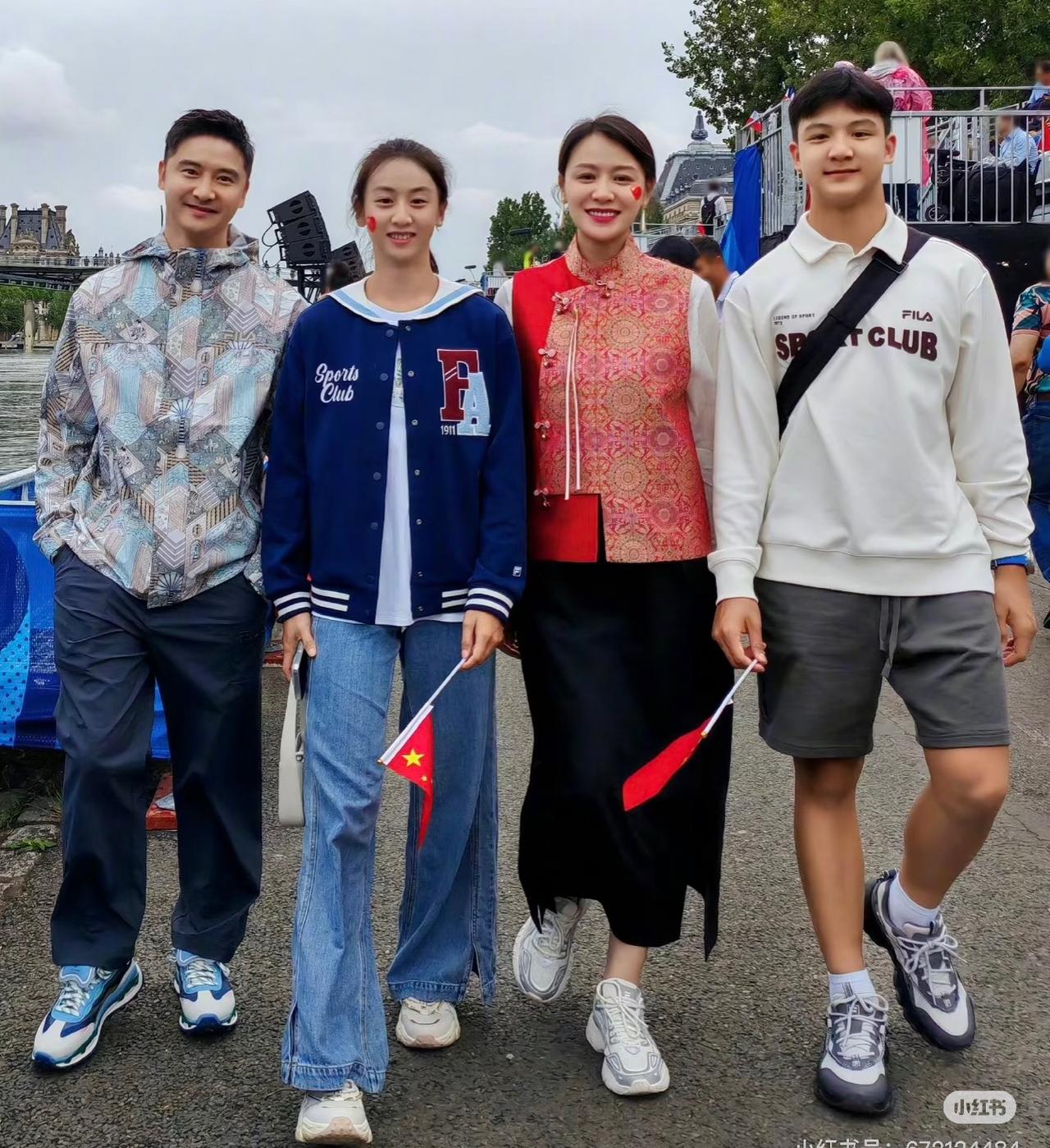 原来田亮说森碟永远可以撒娇的时候， 叶一茜就站在旁边， 终于知道为什么这次两人的