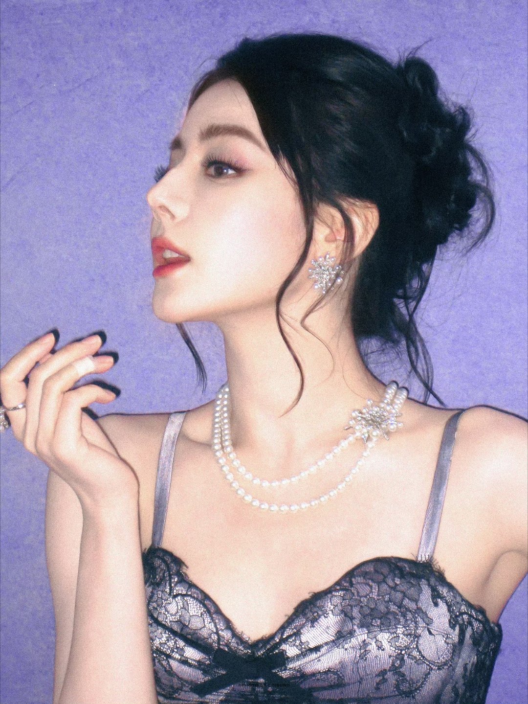 迪丽热巴0603生日快乐 dlrb 今天星期巴 dlrb 迪丽热巴是相机也无法承