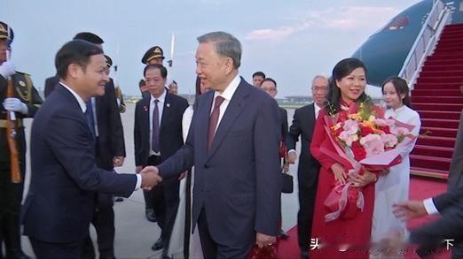 五国政要“密集”访华：世界向东，人心所向

近日，北京的外交日程表密集得令人瞩目