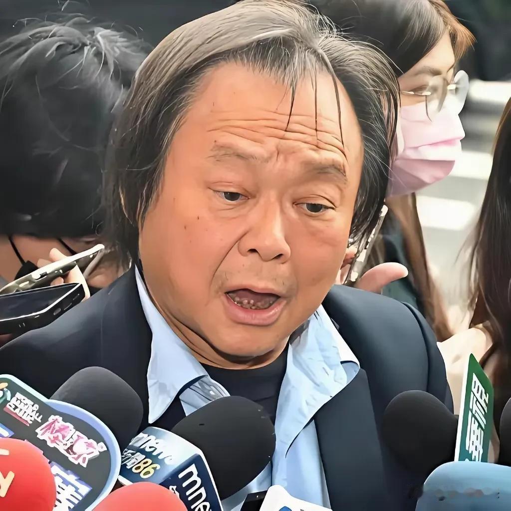 “台独”分子彻底是崩溃了，脑瓜子嗡嗡的吧！
 
今天（7月1日），我们的《民族团