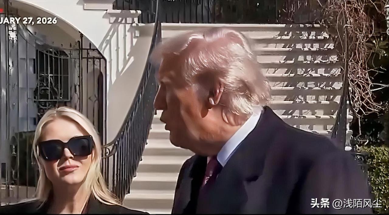 记者:“是否存在一种风险，即这些打击可能演变成一场旷日持久的中东冲突？”

特朗