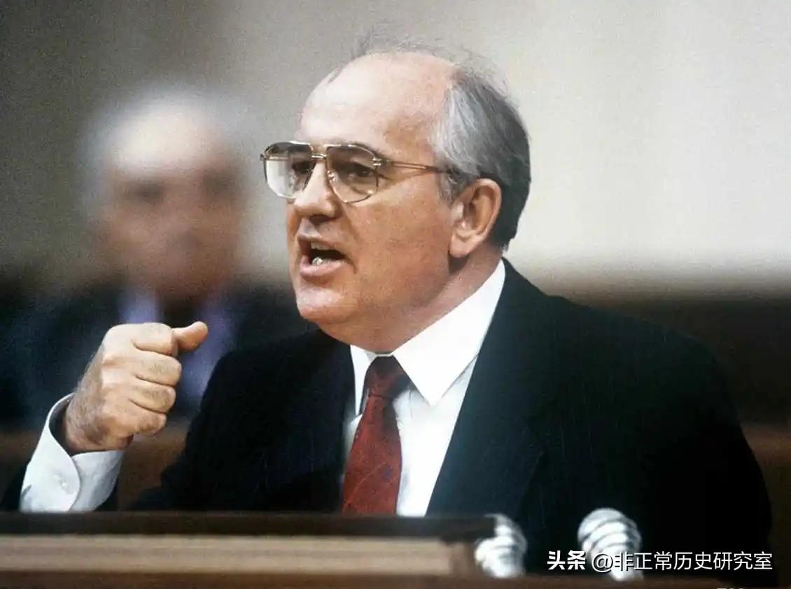 关于戈尔巴乔夫谥号的问题

昨天苏联最后一位领导人戈尔巴乔夫去世后，很多人除了探