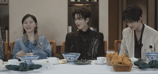 张凌赫知道热巴白宇退出开推的反应张凌赫知道热巴白宇退出开推的反应！一沫真挚的情话