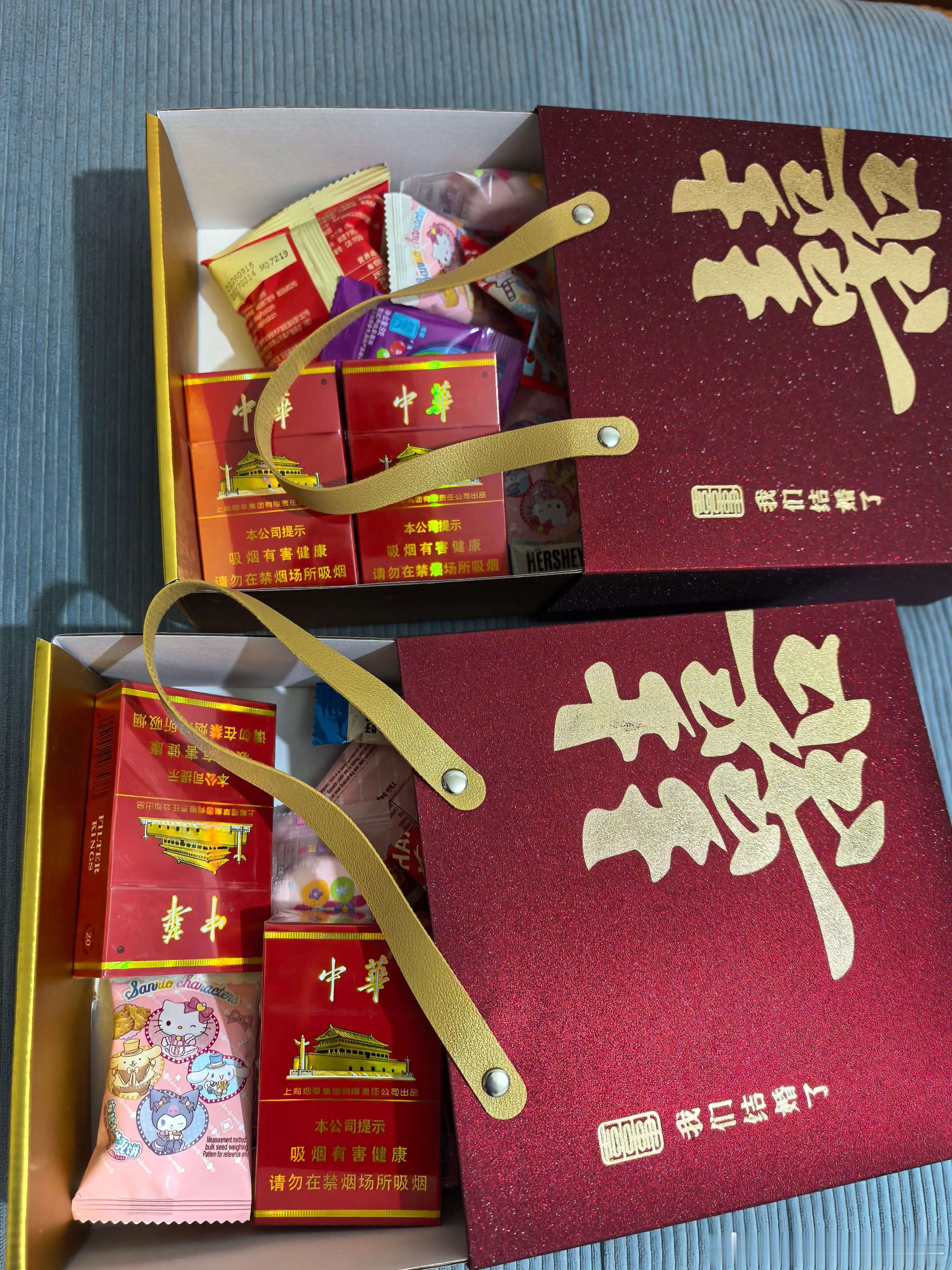 大儿说现在的礼包都这么奢侈了吗。今晚不是正餐也有香烟。那明天去酒店吃饭还得有香烟