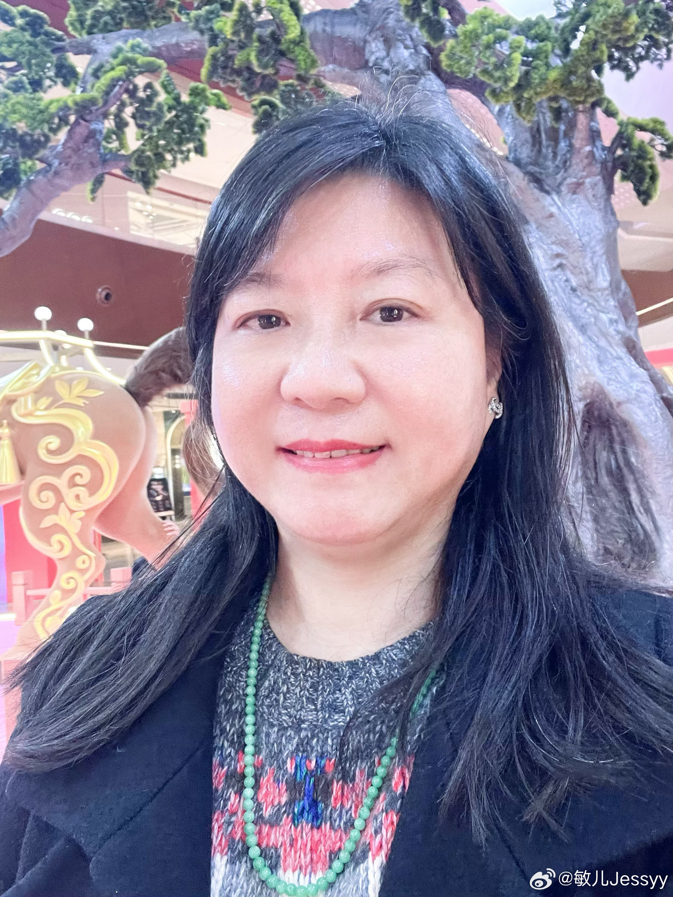 敏儿Jessyy广州太古汇，真人比照片好看很多！ 自拍 时尚 苹果原相机