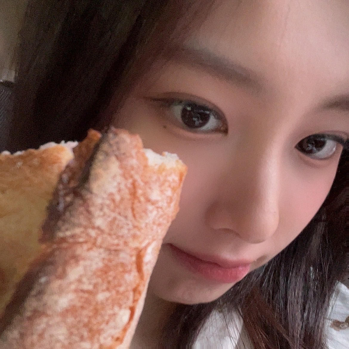 姜惠元[超话] 颜值即正义🍙🤲 ​​​