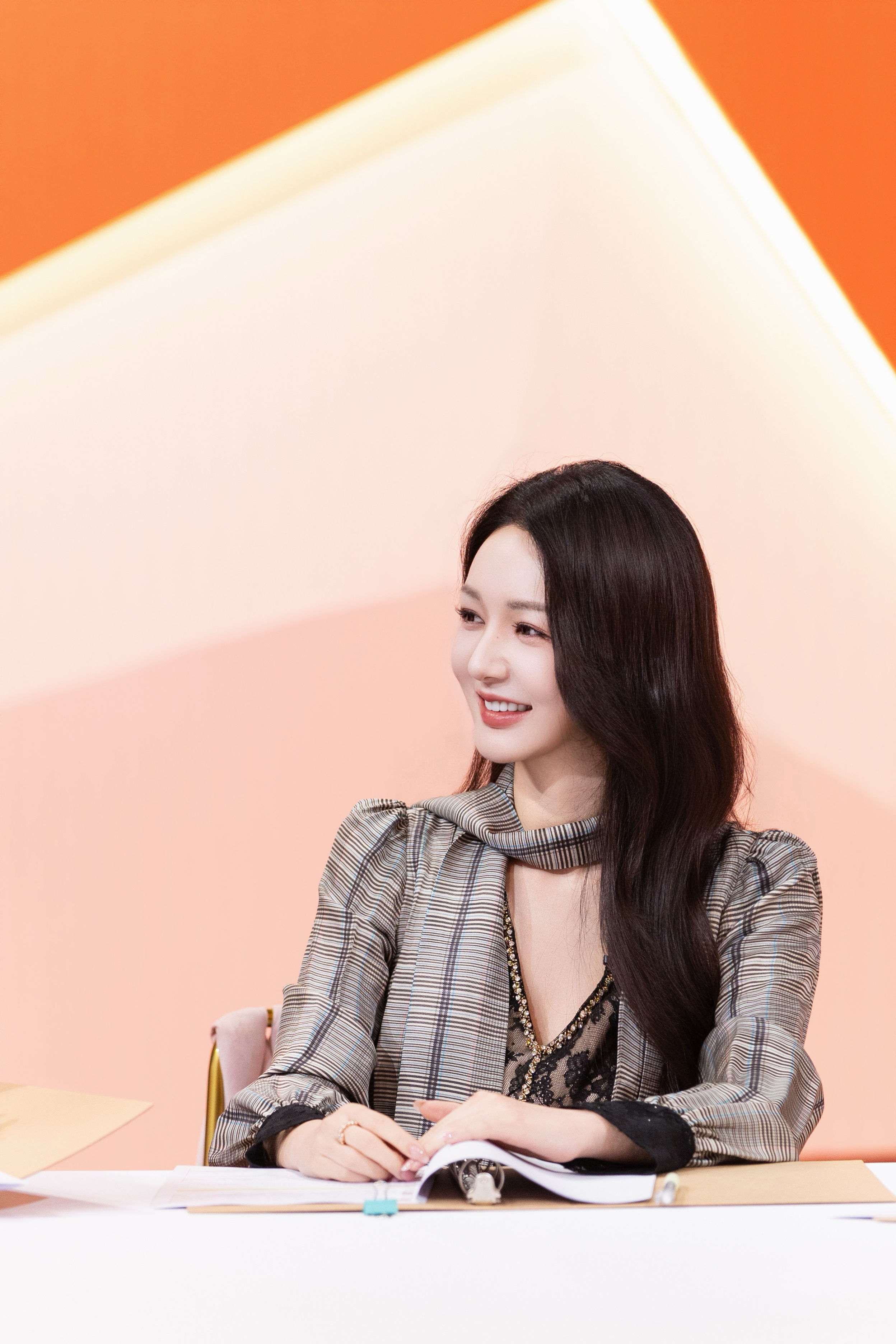 靳梦佳说对父母要强制霸道爱靳梦佳我家那小子谈与父母相处 被靳梦佳这句话戳到了！对