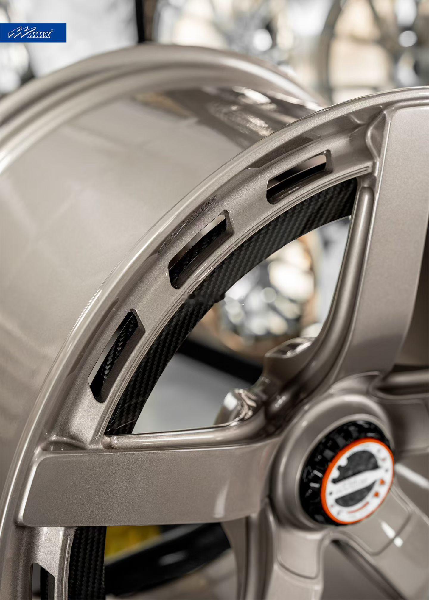 MF921 香槟金 • MMX • 定制锻造轮毂 