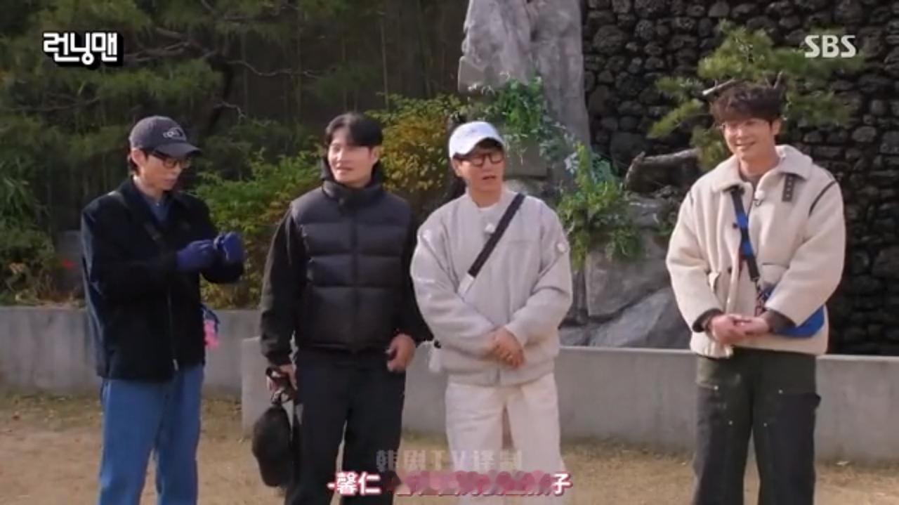 最新的Running Man，有两个人会离开这个团体，第一个是这个节目中的导演，