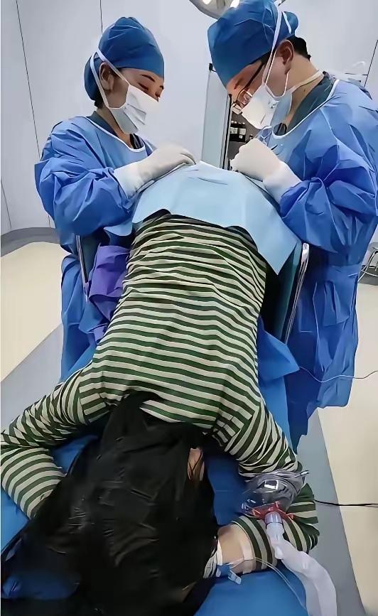 这是做啥手术呢？十人九痔，十女十痔，痔疮手术吗？