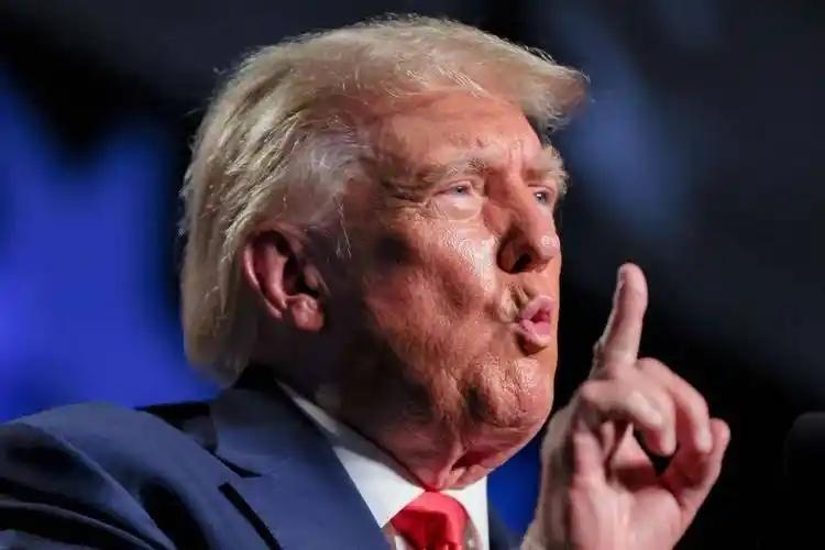 美国网友吐槽特朗普上关税上瘾真是太对了。
2月20日，美国最高法院判定他援引《国