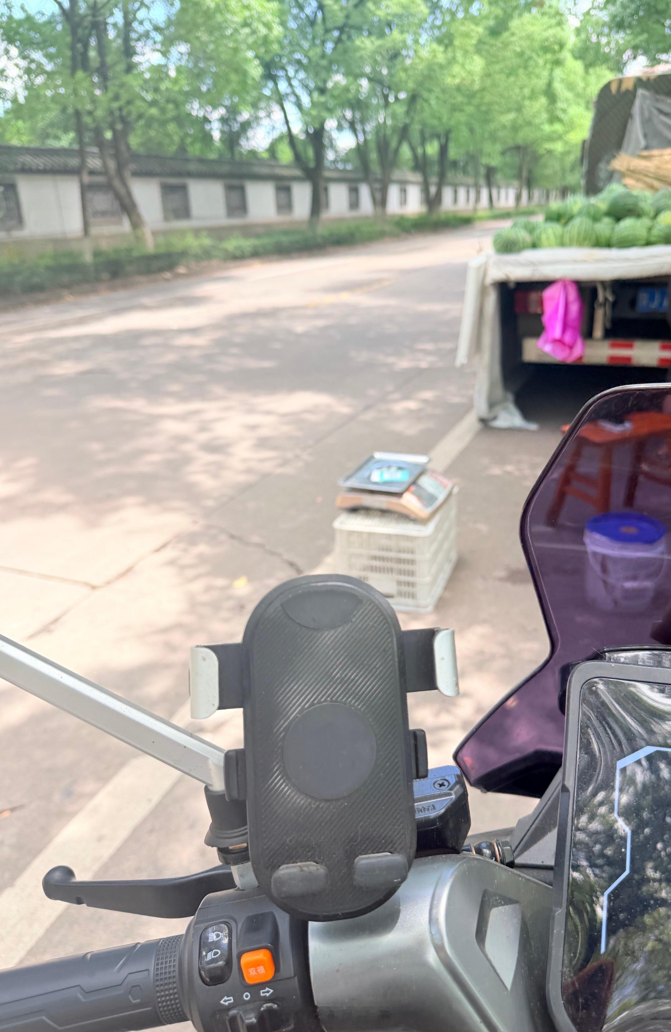 十元钱三个西瓜~ 东阳·横店影视城