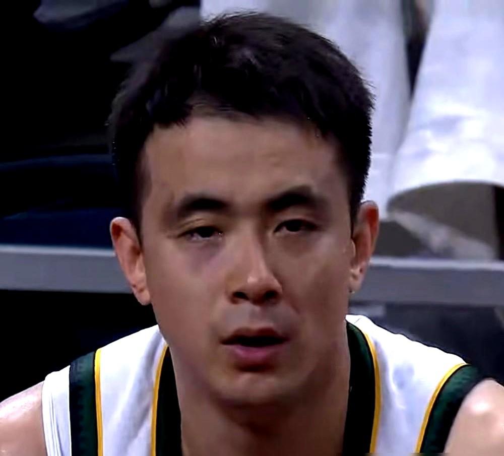 出去镀金，真不如当个鸡头？

赵继伟在辽宁队简直是神仙！超远三分当常规武器使，对