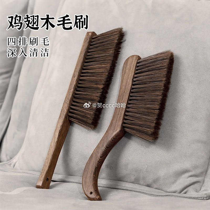 我刷🍑，哥哥在旁边陪着，因为前几天我搜了这个东西，所以它又出现在了我的🍑主页