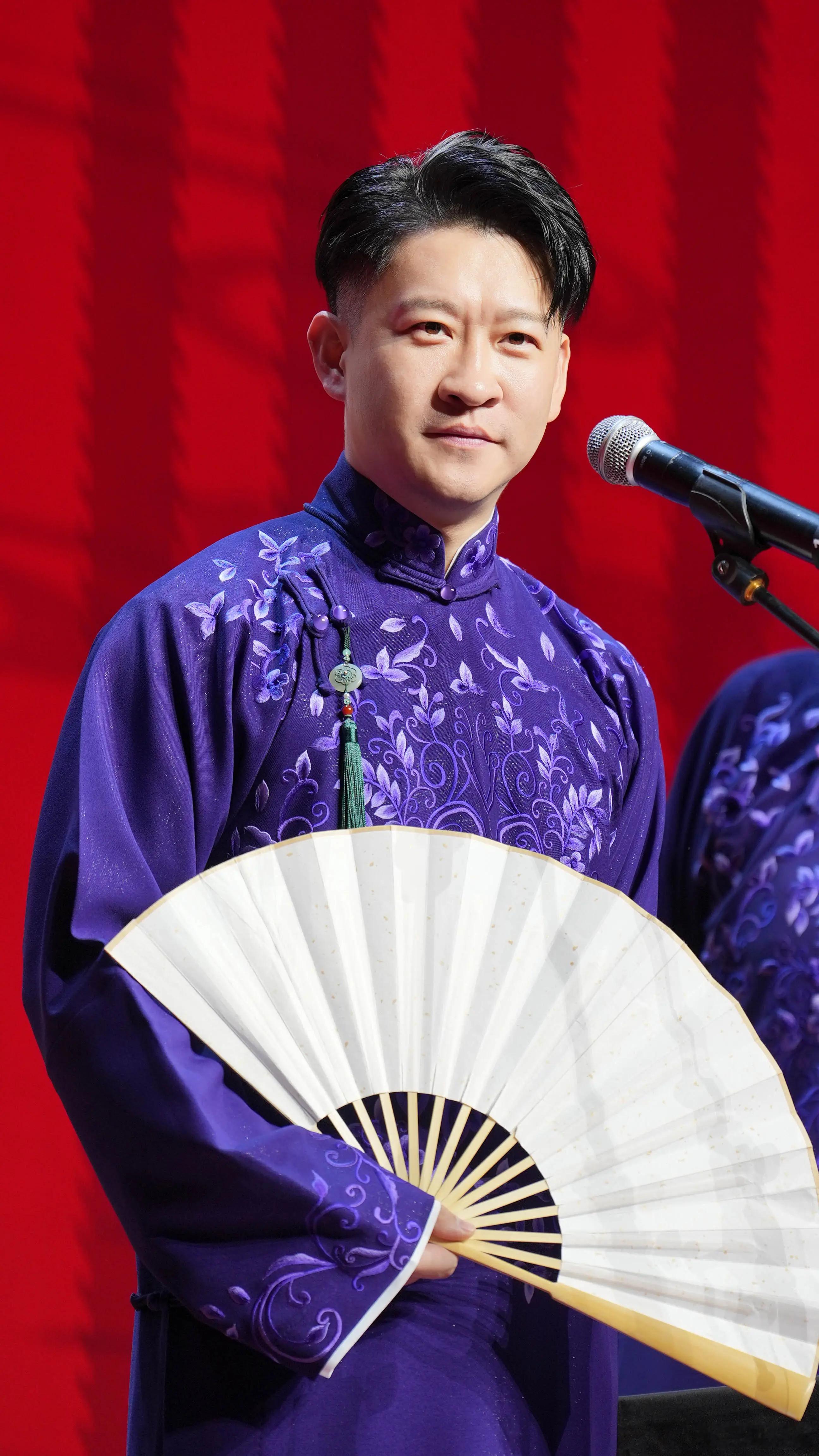 曹云金感谢郭德纲持续教他做人 曹云金自述：直到今天，大家最关注的就是我和郭老师的