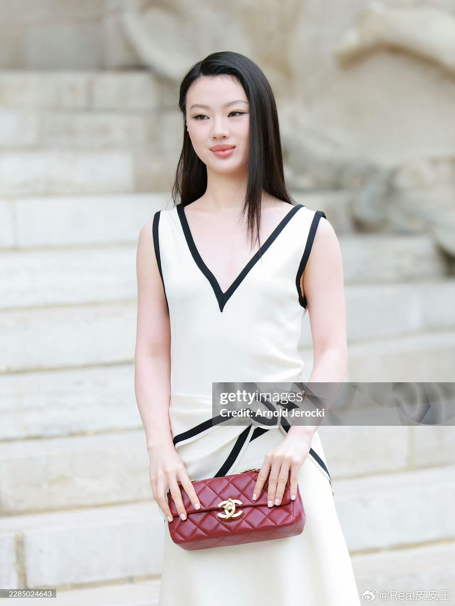 单依纯巴黎时装周香奈儿大秀G社生图出炉，如何？ 