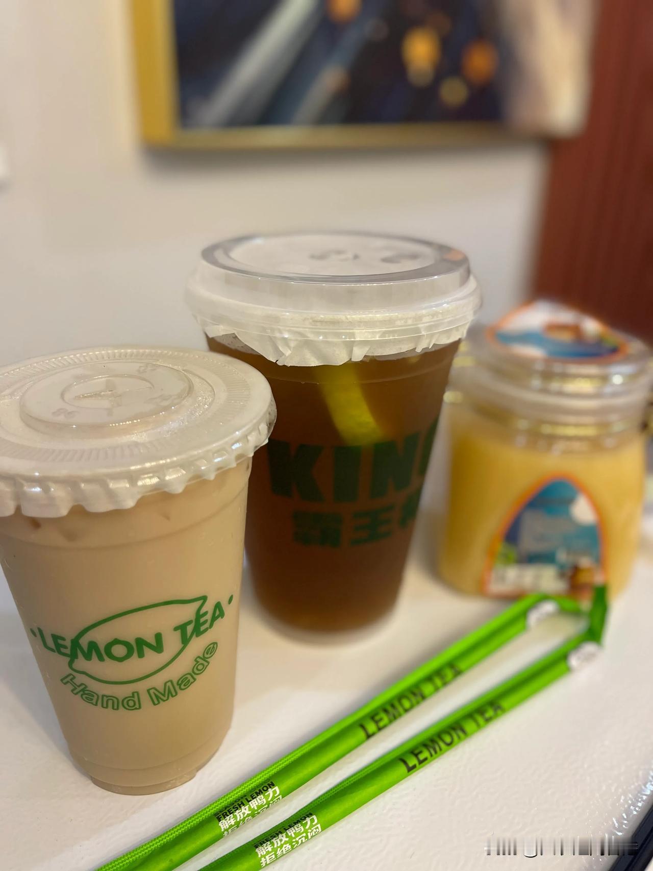 晒图笔记大赛这是通缩到极致了还是共产主义已经实现？物质极大丰富按需分配？半夜点了